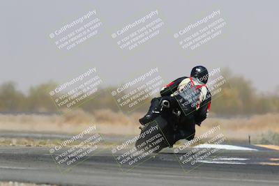 media/Mar-28-2022-Superbike Trackdays (Mon) [[b8603d0f67]]/Open Track Time/Turn 16/